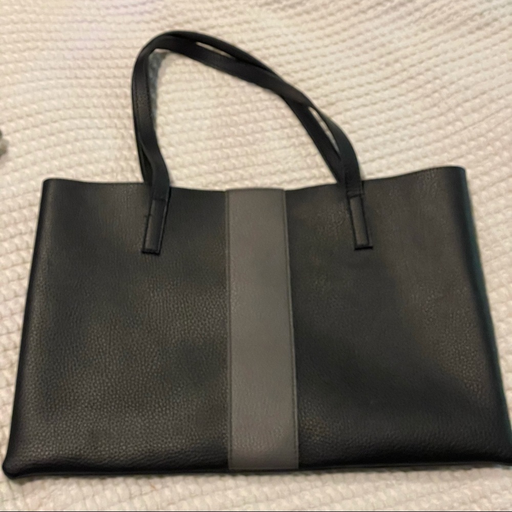 Vince Camuto tote